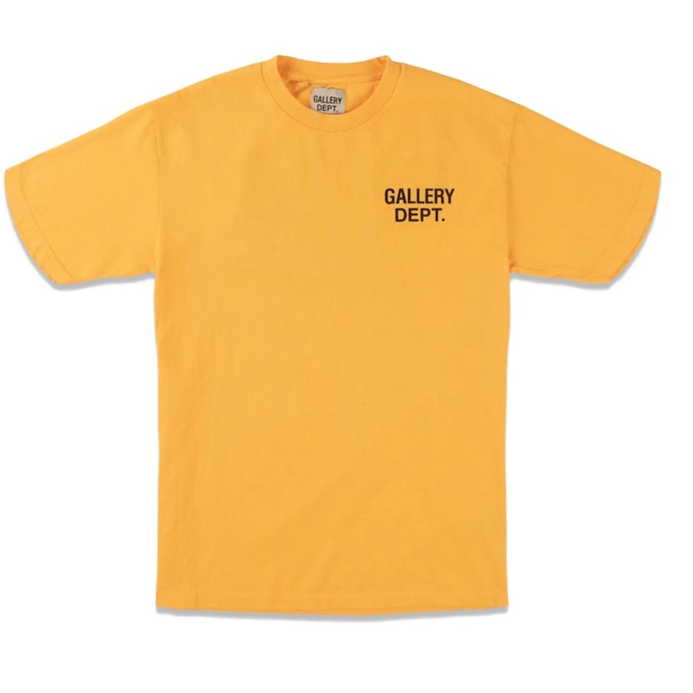Authentic Gallery Dept. Vintage Souvenir T-Shirt & Socks in yellow